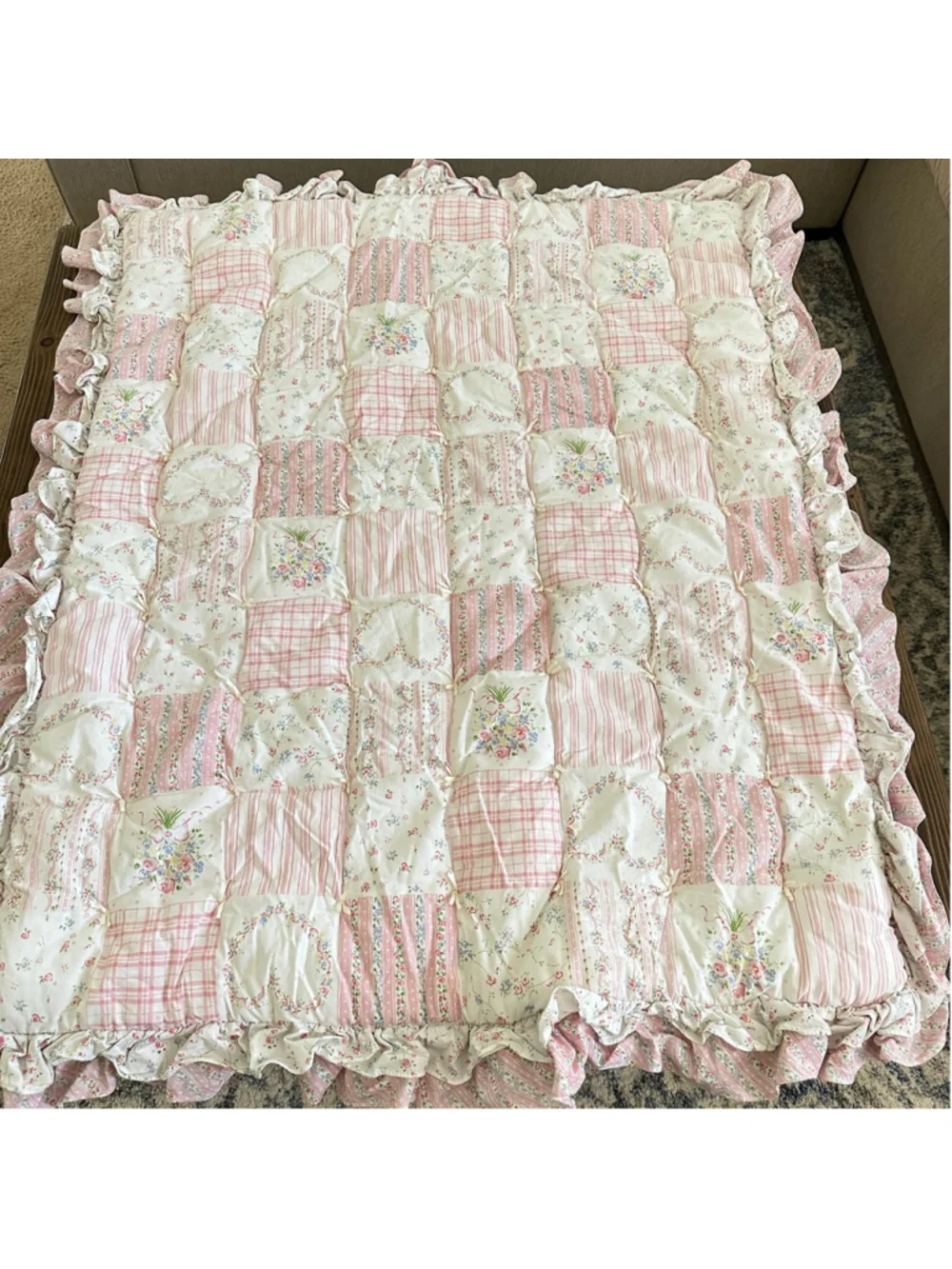 Vintage 1998 Sugar & Spice Girls Twin Quilt Pink Floral Patchwork 47.5x37.5